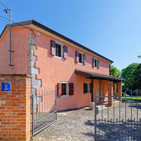 House Harmony By Rent Istria Hébergement de vacances *